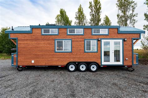 tiny homes on wheels manufacturers